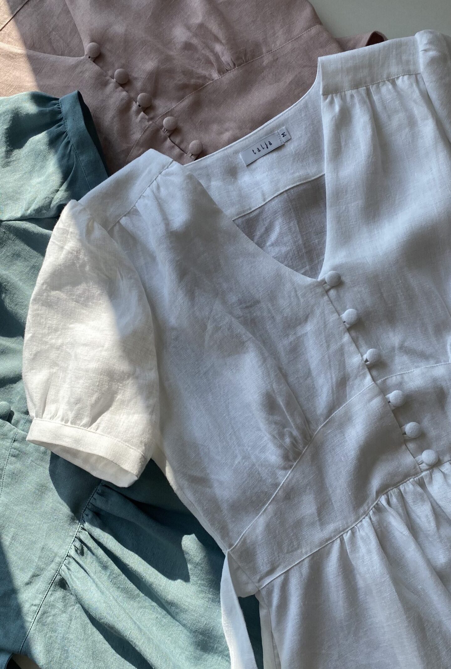 Lniana sukienka SCARLETT short sleeves -XL- biel – dostępna od ręki