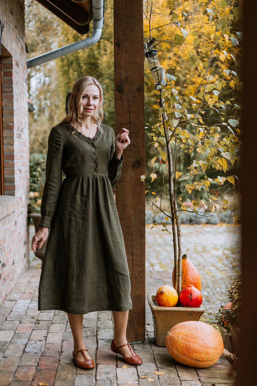 Lniana sukienka z falbankami LIVIA - kolory - obrazek 3